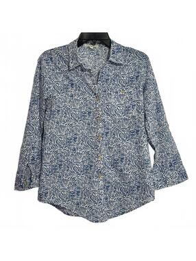 Shirt Womens 3/4 sleeve Light Weight Spring Blue White Button Down Med